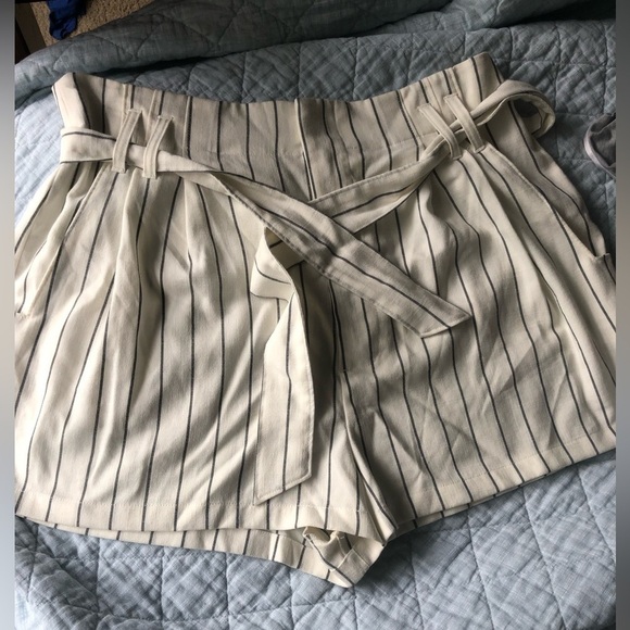 7 for all mankind large shorts - Picture 1 of 7